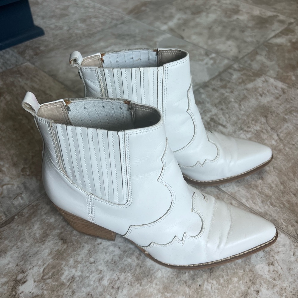 Sam Edelman  Western Ankle Boots